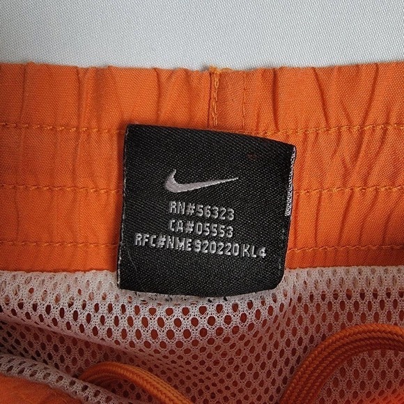 Nike Essential Men's 9" Swim Trunks Size Large Orange/Navy - Picture 5 of 10